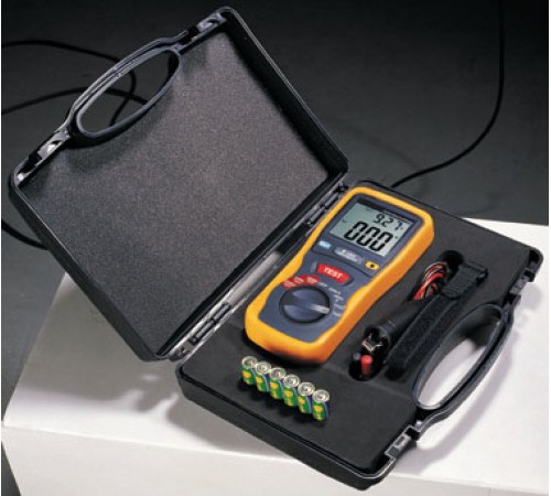 Мегаомметр CEM DT-5500 Мегаомметр CEM DT-5500